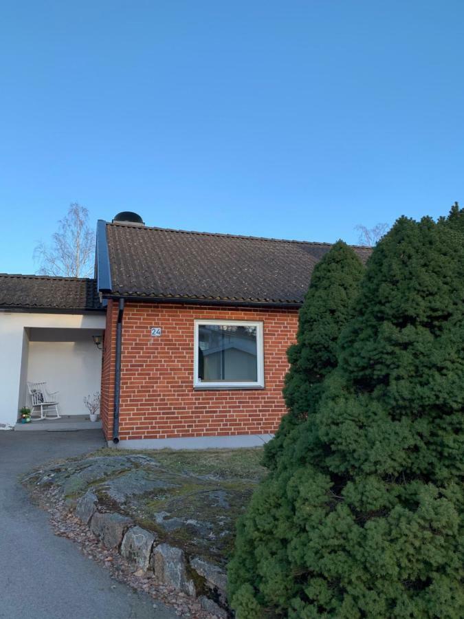 Cozy House In Kosta Center Surrounding With Swedish Nature Esterno foto